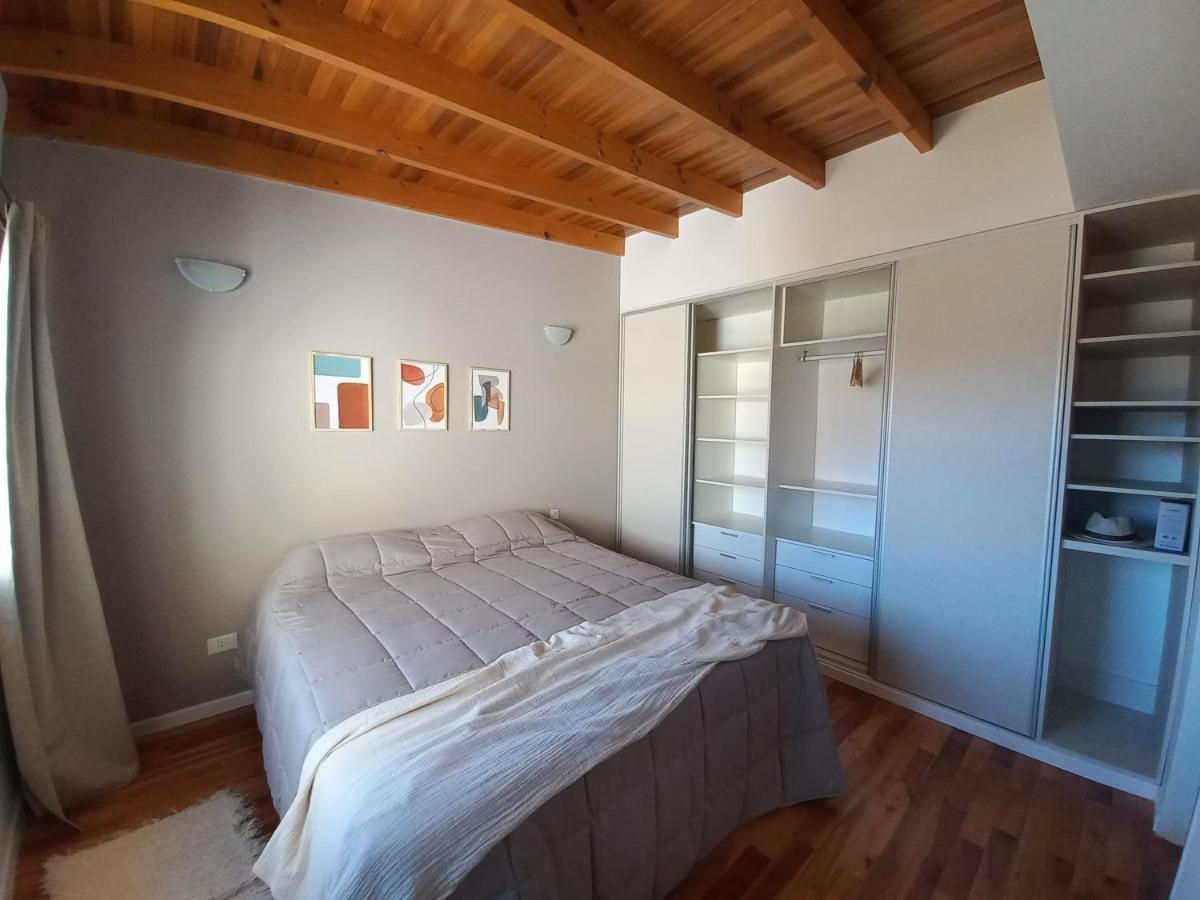 Sara V Apartment